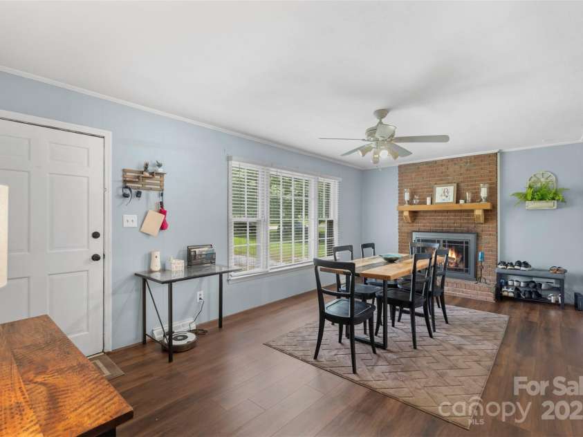 2536 Cambridge Drive, Lancaster, SC 29720.  MLS# CAR4266879, YatesRealty ID 22572. 