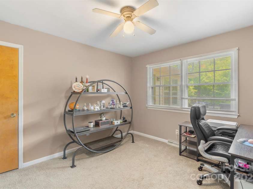 2536 Cambridge Drive, Lancaster, SC 29720.  MLS# CAR4266879, YatesRealty ID 22572. 