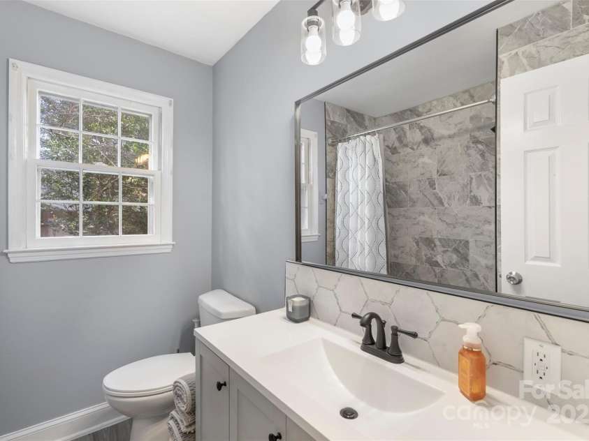 2536 Cambridge Drive, Lancaster, SC 29720.  MLS# CAR4266879, YatesRealty ID 22572. 