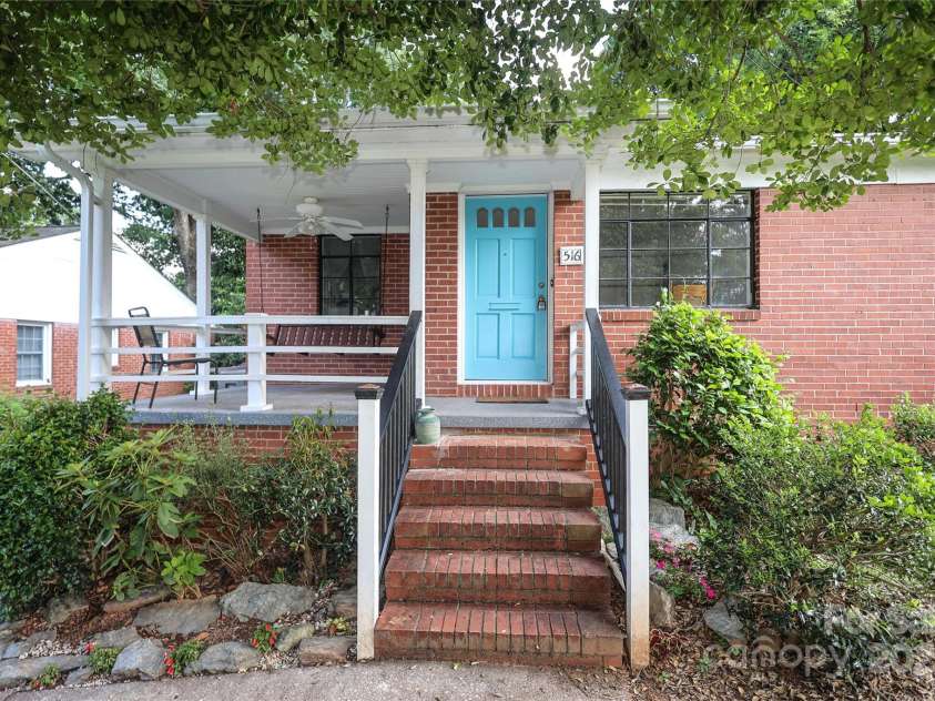 516 Northgate Avenue, Charlotte, NC 28209.  MLS# CAR4245106, YatesRealty ID 22573. 