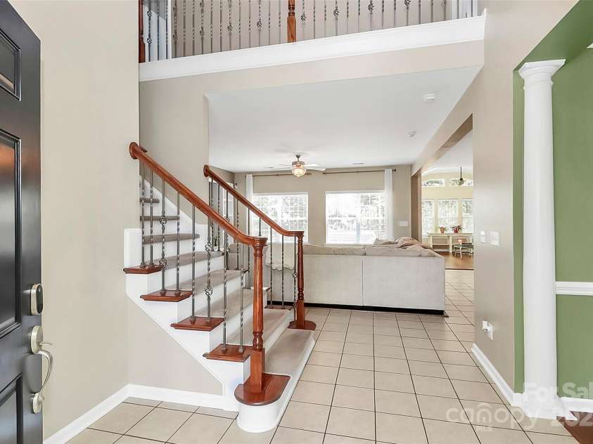 1618 Bay Meadows Avenue, Concord, NC 28027.  MLS# CAR4259621, YatesRealty ID 22575. Light and airy 2 story foyer