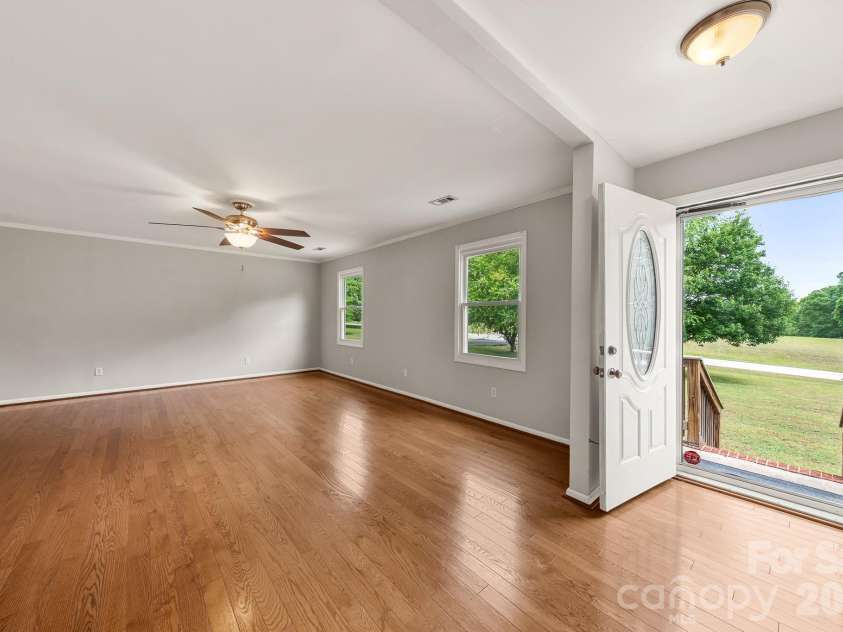 5129 Harmony Church Road, Edgemoor, SC 29712.  MLS# CAR4376418, YatesRealty ID 22575. 