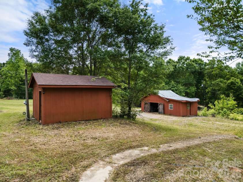 5129 Harmony Church Road, Edgemoor, SC 29712.  MLS# CAR4376418, YatesRealty ID 22575. 