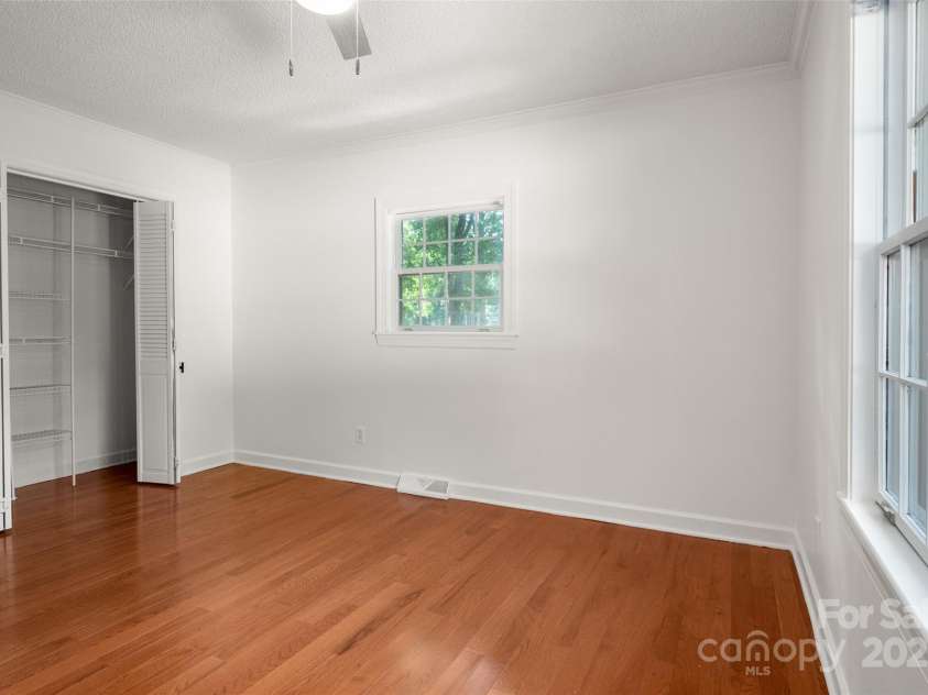 6259 River Cabin Lane, Charlotte, NC 28278.  MLS# CAR4271955, YatesRealty ID 22576. Third bedroom on main floor.