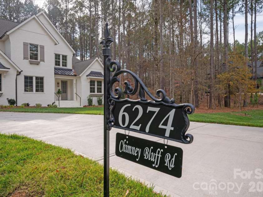 6274 Chimney Bluff Road, Lancaster, SC 29720.  MLS# CAR4254935, YatesRealty ID 22576. 