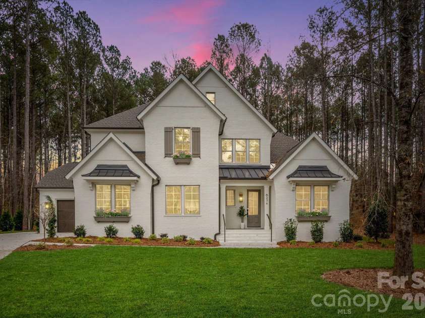 6274 Chimney Bluff Road, Lancaster, SC 29720.  MLS# CAR4254935, YatesRealty ID 22576. 