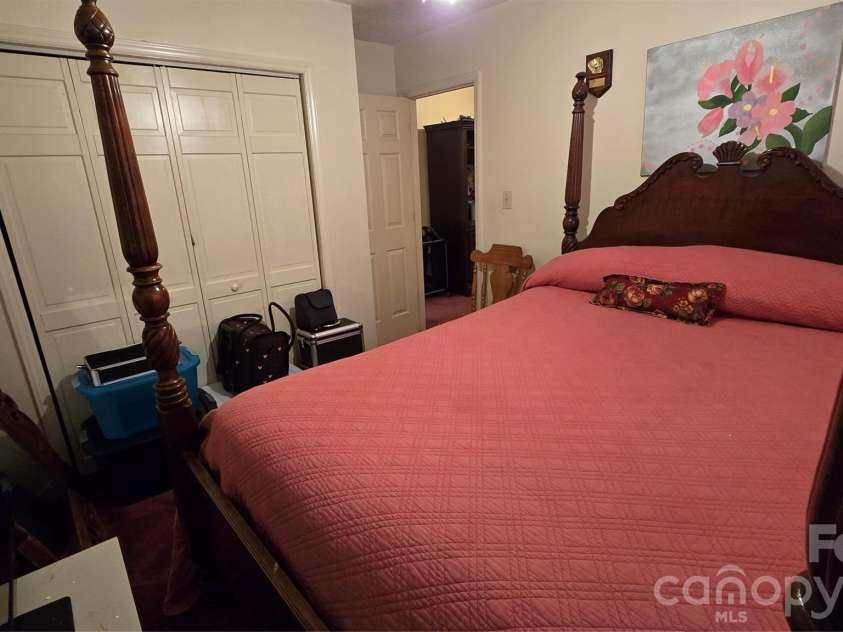 2715 Shandon Road, Rock Hill, SC 29730.  MLS# CAR4297172, YatesRealty ID 22577. 3rd Bedroom