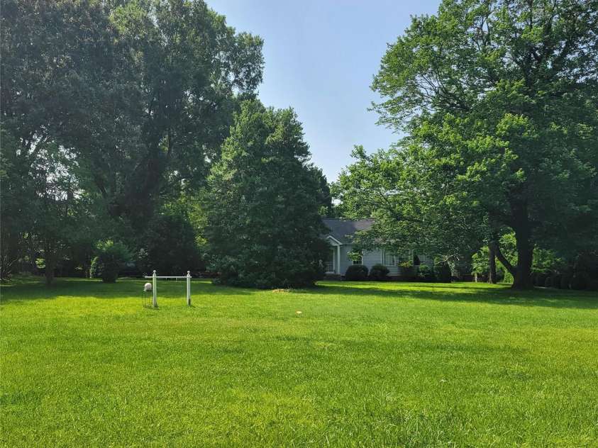 6908 Alexander Road, Charlotte, NC 28270.  MLS# CAR4274834, YatesRealty ID 22577. View from street