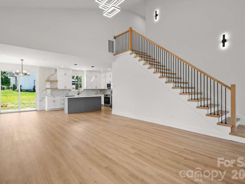 760 New Hope Road, Flat Rock, NC 28731.  MLS# CAR4299455, YatesRealty ID 22578. 