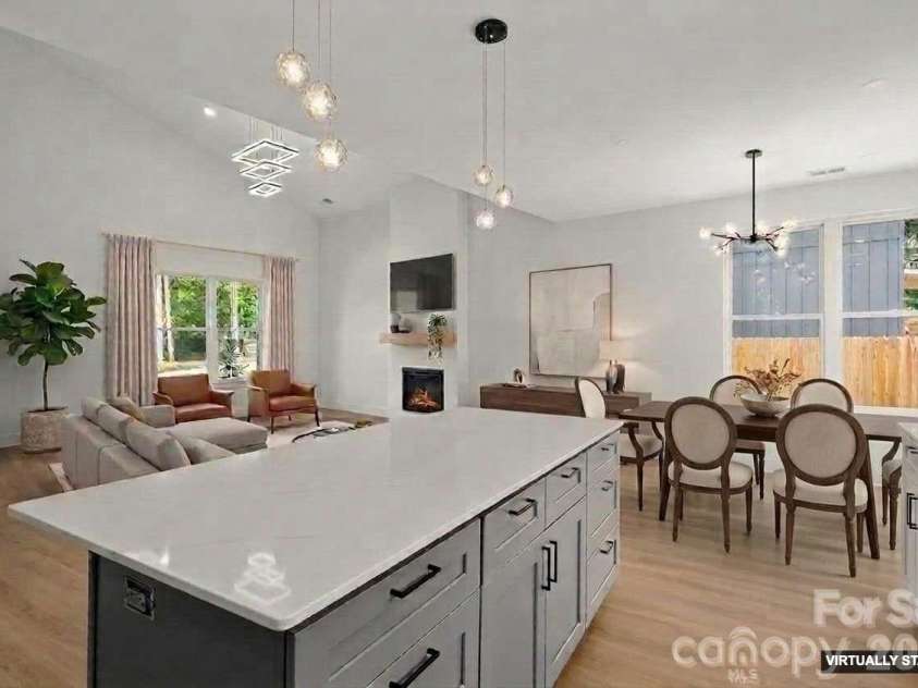 760 New Hope Road, Flat Rock, NC 28731.  MLS# CAR4299455, YatesRealty ID 22578. 