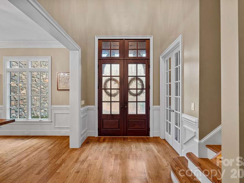 10150 Enclave Circle, Concord, NC 28027.  MLS# CAR4299133, YatesRealty ID 22579. 