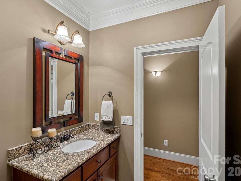 10150 Enclave Circle, Concord, NC 28027.  MLS# CAR4299133, YatesRealty ID 22579. 