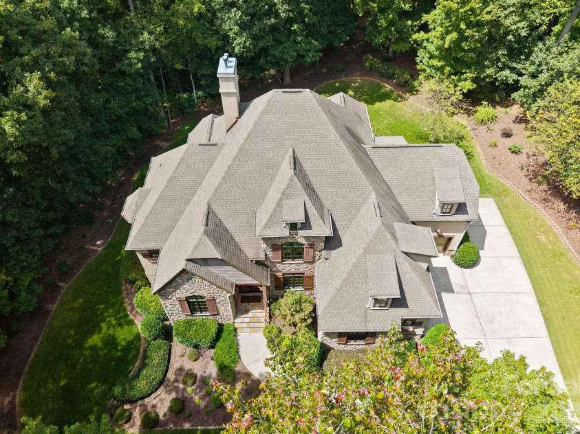 10150 Enclave Circle, Concord, NC 28027.  MLS# CAR4299133, YatesRealty ID 22579. 