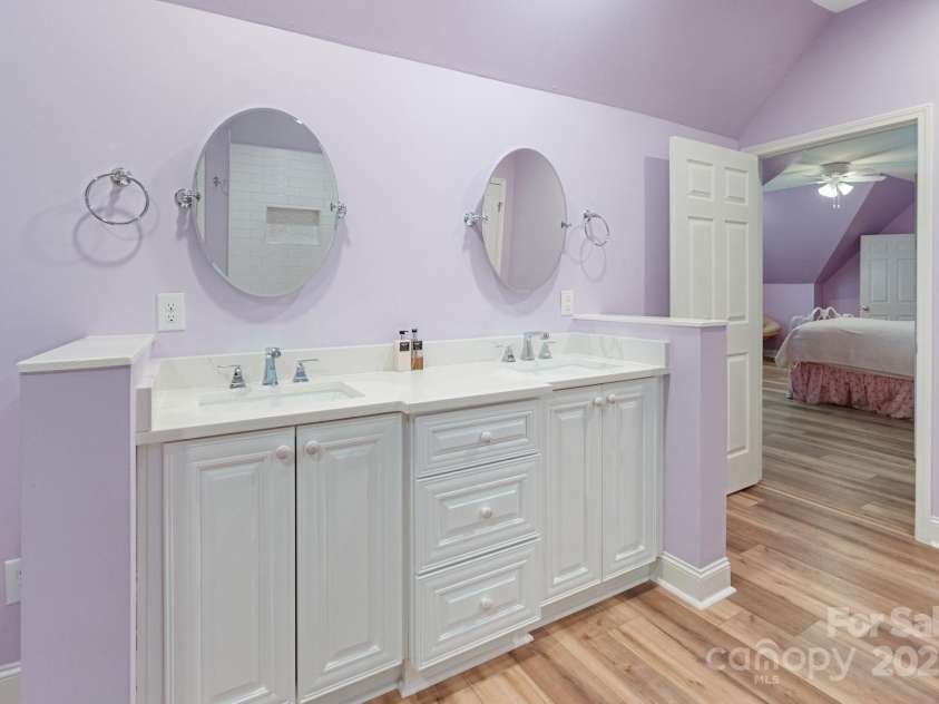 17112 Green Dolphin Lane, Cornelius, NC 28031.  MLS# CAR4251860, YatesRealty ID 22580. 