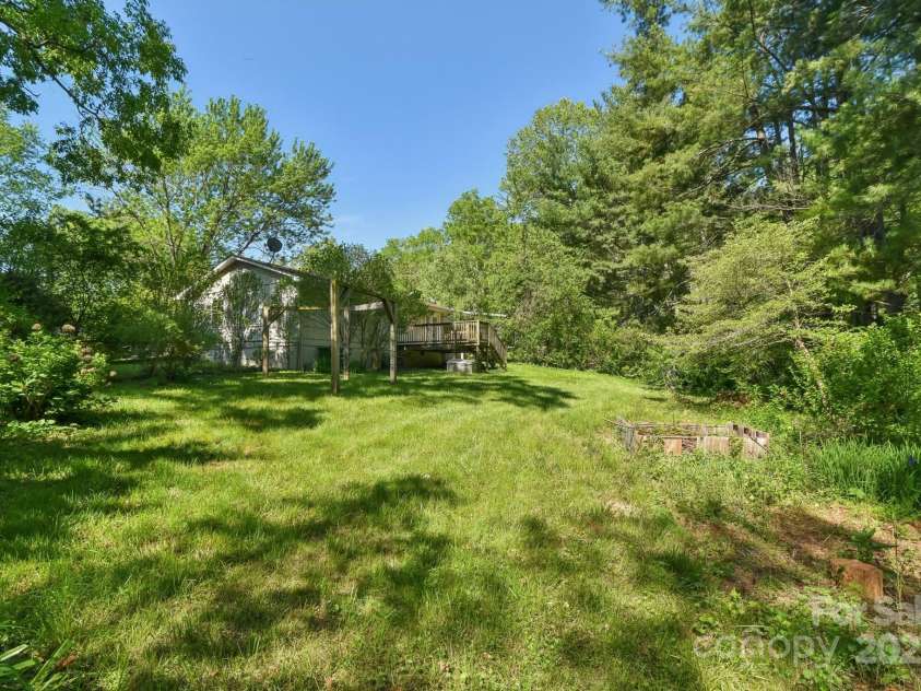 19 Clement Place, Asheville, NC 28805.  MLS# CAR4249307, YatesRealty ID 22582. This view is from the other, or NE, rear corner.