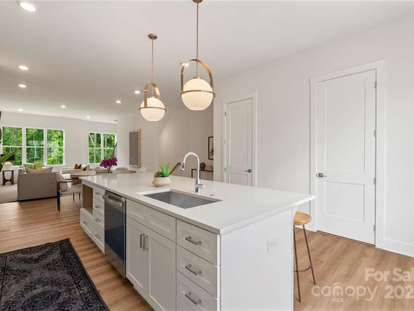 3409 Holabird Lane, Charlotte, NC 28208.  MLS# CAR4262805, YatesRealty ID 22584. 