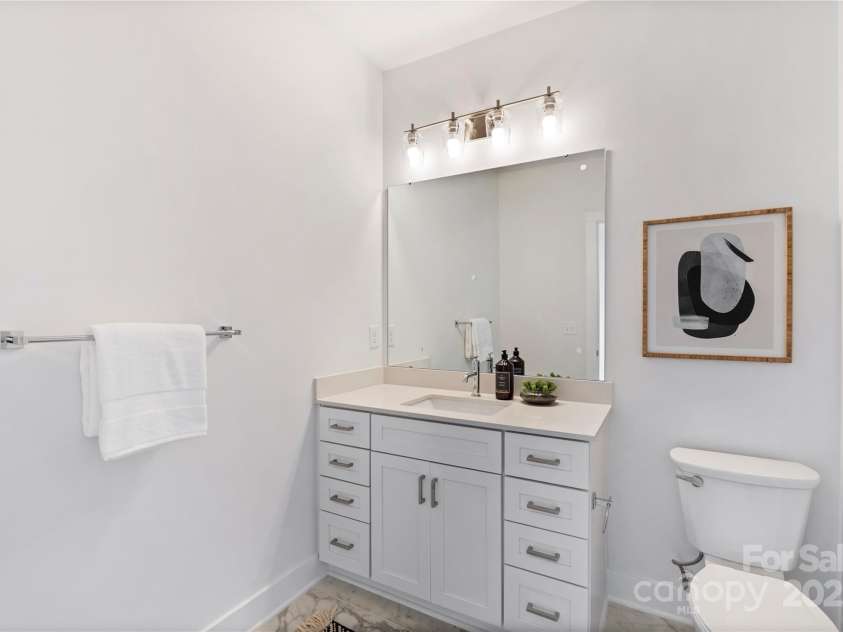 3409 Holabird Lane, Charlotte, NC 28208.  MLS# CAR4262805, YatesRealty ID 22584. 