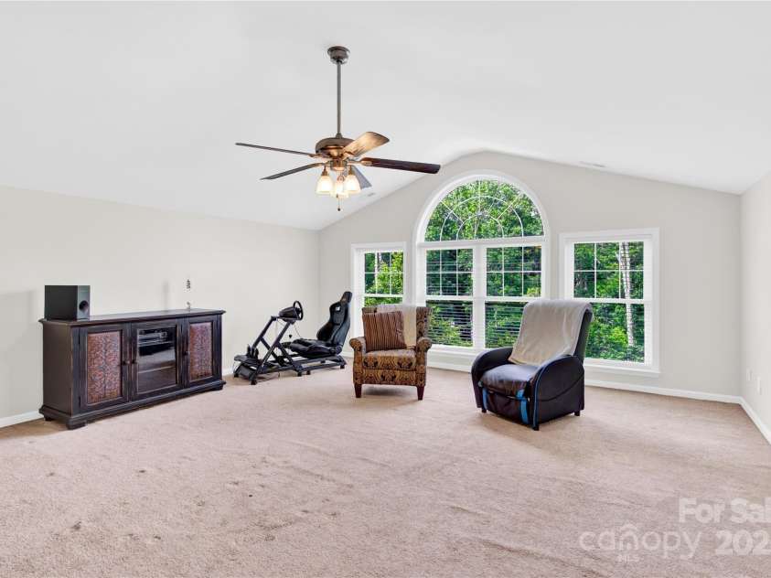 7480 Katelyn Court, Harrisburg, NC 28075.  MLS# CAR4263939, YatesRealty ID 22585. Bonus Room