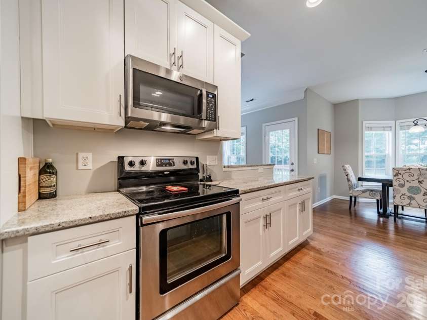 211 Tyndale Court, Waxhaw, NC 28173.  MLS# CAR4265206, YatesRealty ID 22586. 