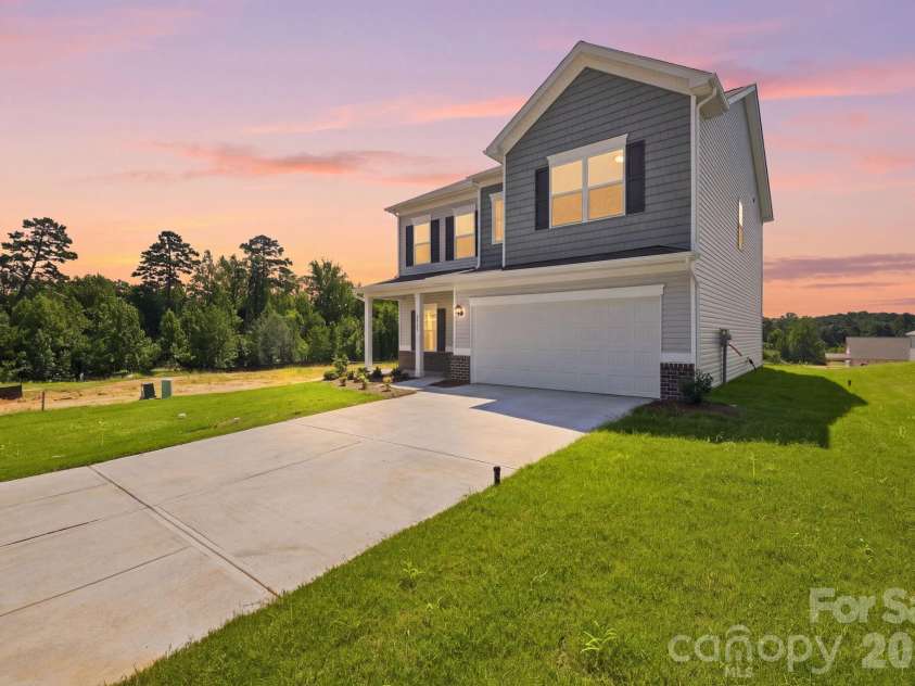 5674 Hagler Loop, Catawba, NC 28609.  MLS# CAR4363137, YatesRealty ID 22588. 