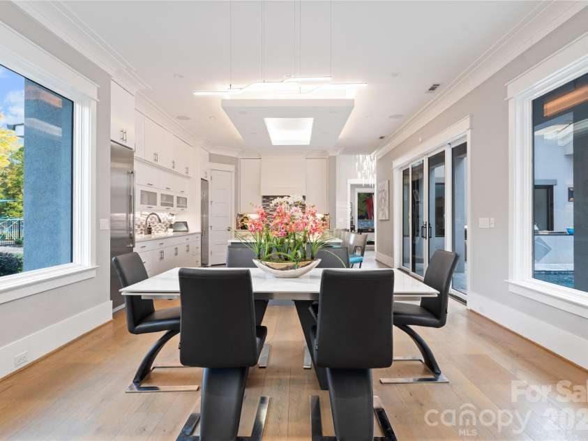 15700 Youngblood Road, Charlotte, NC 28278.  MLS# CAR4317068, YatesRealty ID 2259. 