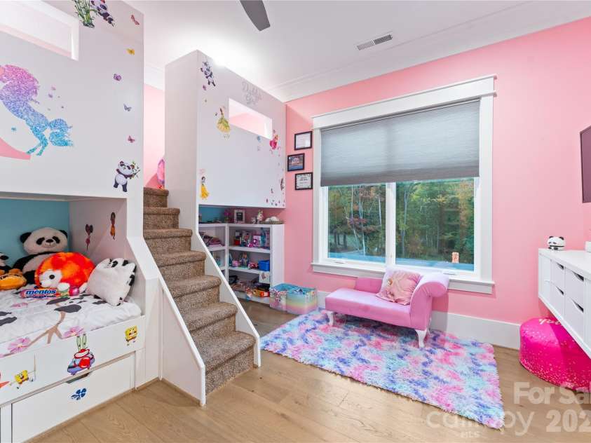 15700 Youngblood Road, Charlotte, NC 28278.  MLS# CAR4317068, YatesRealty ID 2259. 