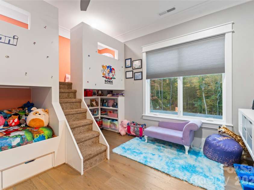 15700 Youngblood Road, Charlotte, NC 28278.  MLS# CAR4317068, YatesRealty ID 2259. 