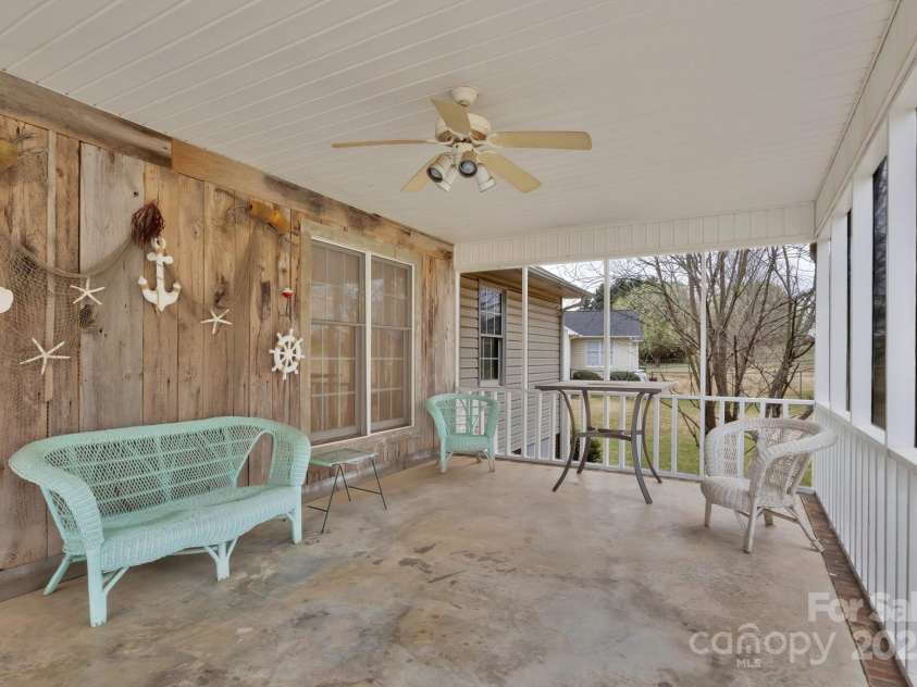 207 Silver Creek Lane, Shelby, NC 28152.  MLS# CAR4234502, YatesRealty ID 2259. 