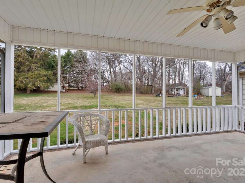 207 Silver Creek Lane, Shelby, NC 28152.  MLS# CAR4234502, YatesRealty ID 2259. 