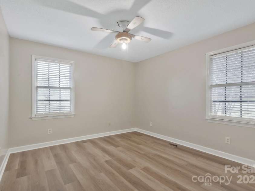 207 Silver Creek Lane, Shelby, NC 28152.  MLS# CAR4234502, YatesRealty ID 2259. 