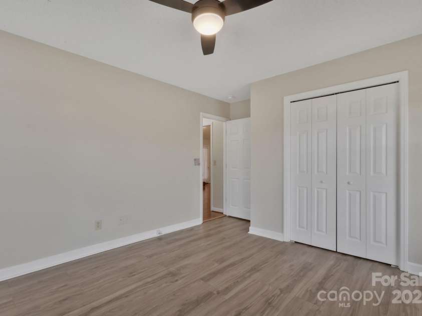 207 Silver Creek Lane, Shelby, NC 28152.  MLS# CAR4234502, YatesRealty ID 2259. 