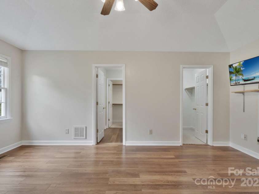 207 Silver Creek Lane, Shelby, NC 28152.  MLS# CAR4234502, YatesRealty ID 2259. 