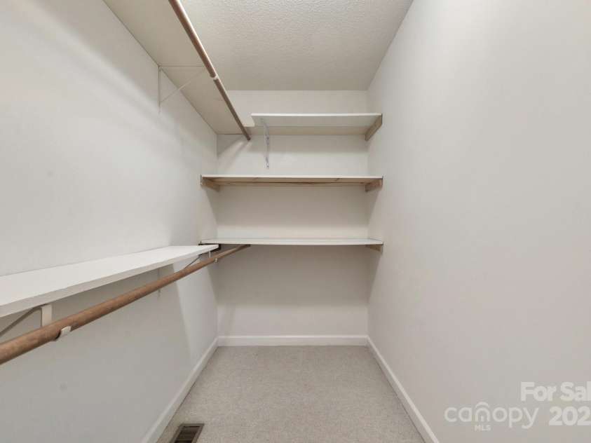 207 Silver Creek Lane, Shelby, NC 28152.  MLS# CAR4234502, YatesRealty ID 2259. 