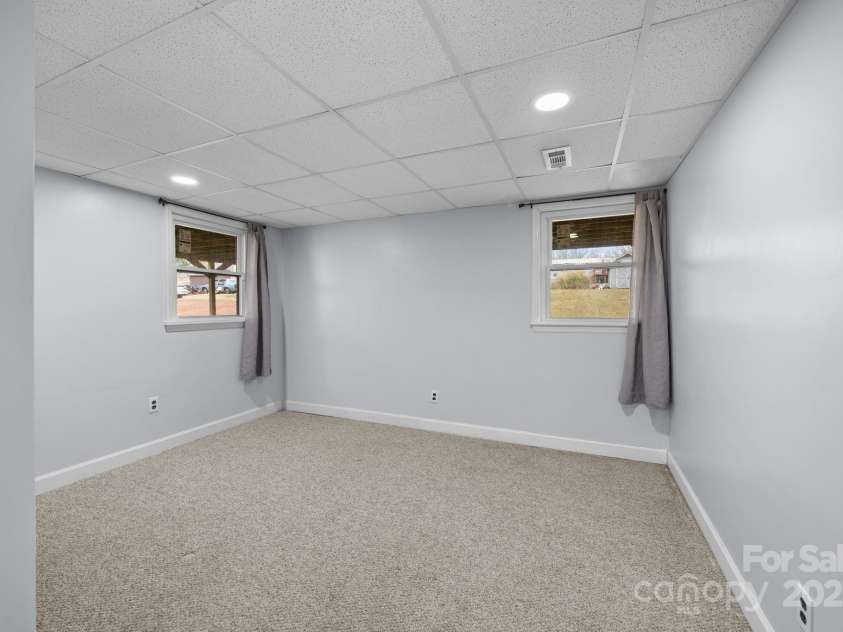 222 Saint Jill Circle, Statesville, NC 28625.  MLS# CAR4334143, YatesRealty ID 2259. 