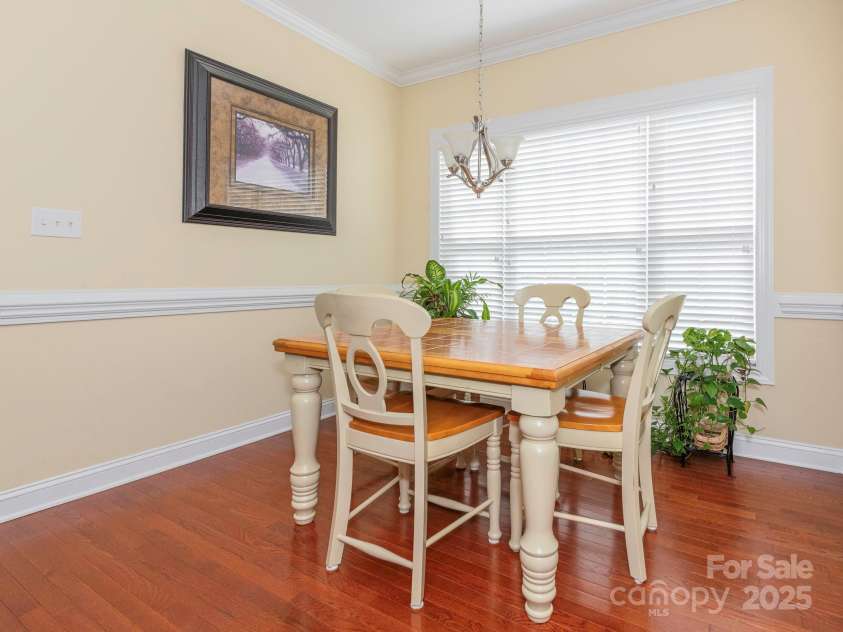 3697 Travertine Drive, Lancaster, SC 29720.  MLS# CAR4271522, YatesRealty ID 22592. Breakfast Nook