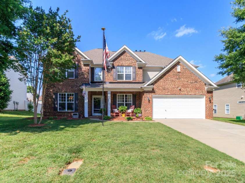 1006 Apogee Drive, Indian Trail, NC 28079.  MLS# CAR4266801, YatesRealty ID 22593. 