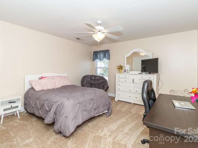 1006 Apogee Drive, Indian Trail, NC 28079.  MLS# CAR4266801, YatesRealty ID 22593. 