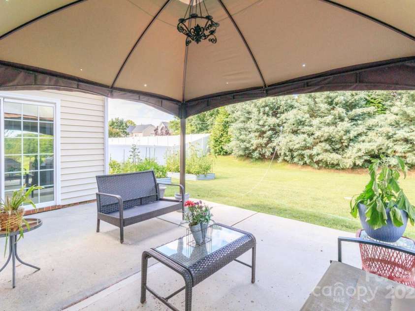 1006 Apogee Drive, Indian Trail, NC 28079.  MLS# CAR4266801, YatesRealty ID 22593. 