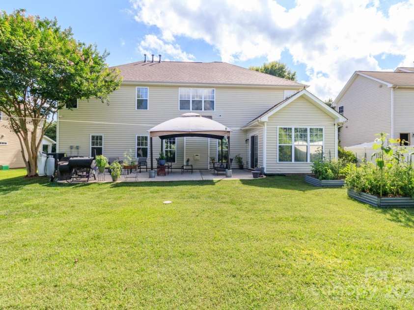 1006 Apogee Drive, Indian Trail, NC 28079.  MLS# CAR4266801, YatesRealty ID 22593. 