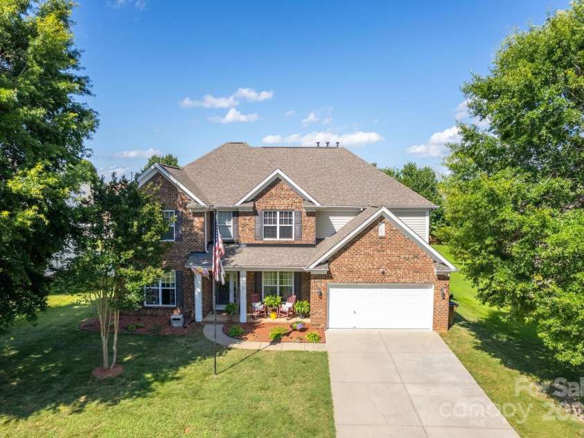 1006 Apogee Drive, Indian Trail, NC 28079.  MLS# CAR4266801, YatesRealty ID 22593. 