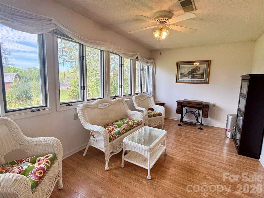 3 Wintry Drive, Hendersonville, NC 28792.  MLS# CAR4370347, YatesRealty ID 22594. 