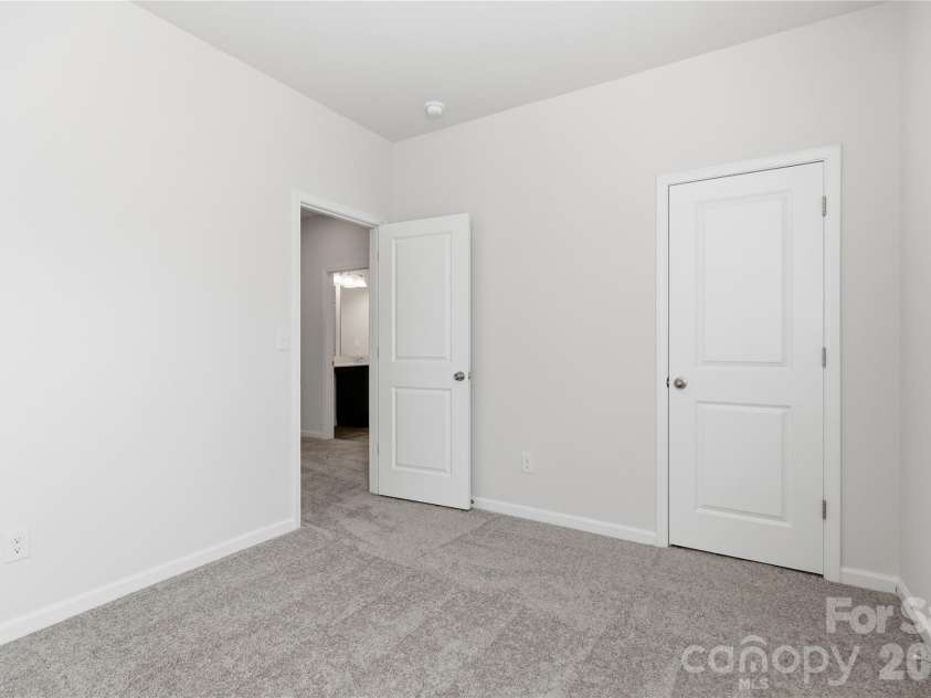 5678 Hagler Loop, Catawba, NC 28609.  MLS# CAR4374584, YatesRealty ID 22598. 