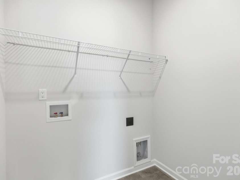 5678 Hagler Loop, Catawba, NC 28609.  MLS# CAR4374584, YatesRealty ID 22598. 