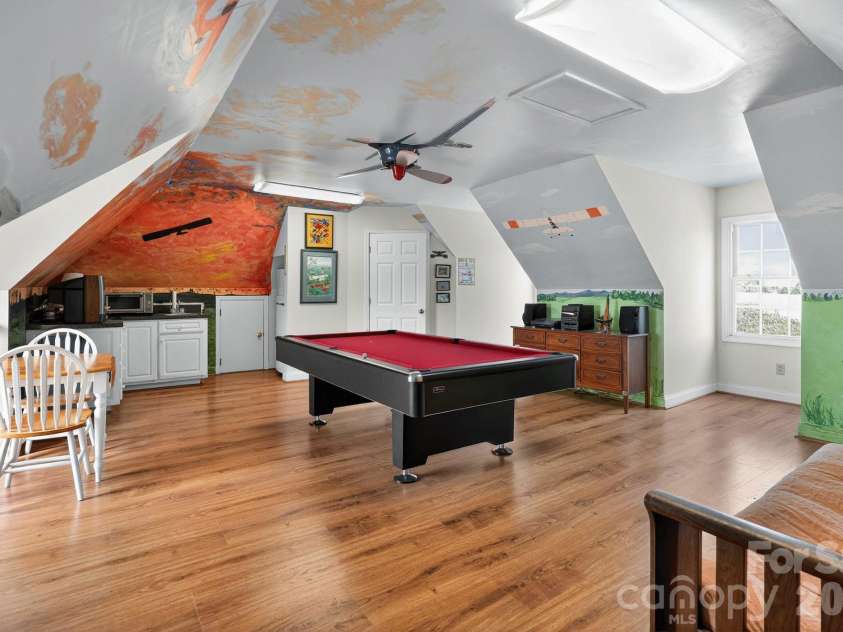 1004 Brockman Road, Greer, SC 29651.  MLS# CAR4312063, YatesRealty ID 226. 1004 - Room Over Garage
