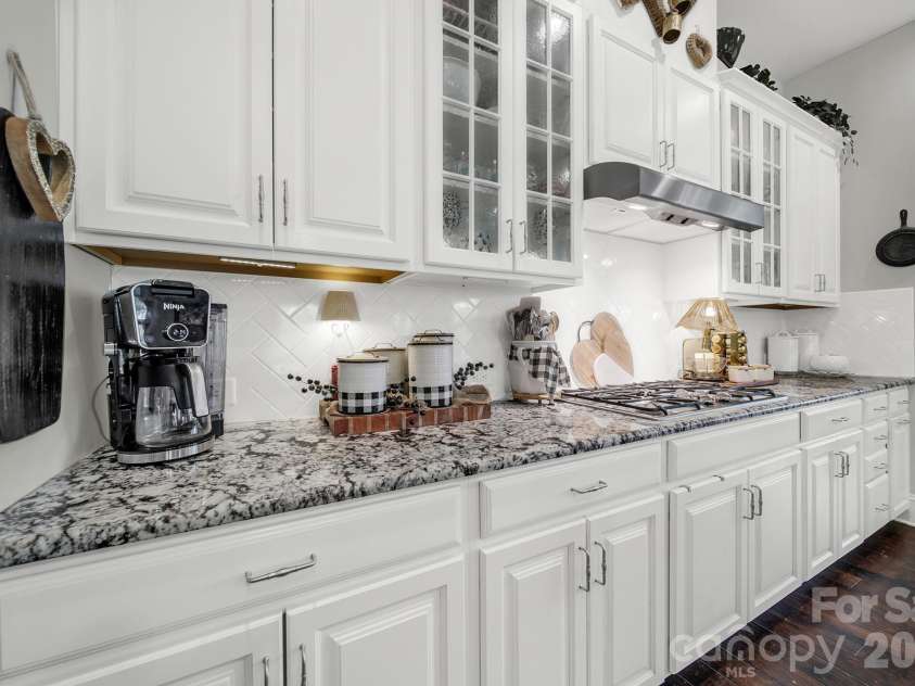 947 Eckerd Drive, Fort Mill, SC 29707.  MLS# CAR4348888, YatesRealty ID 2260. 