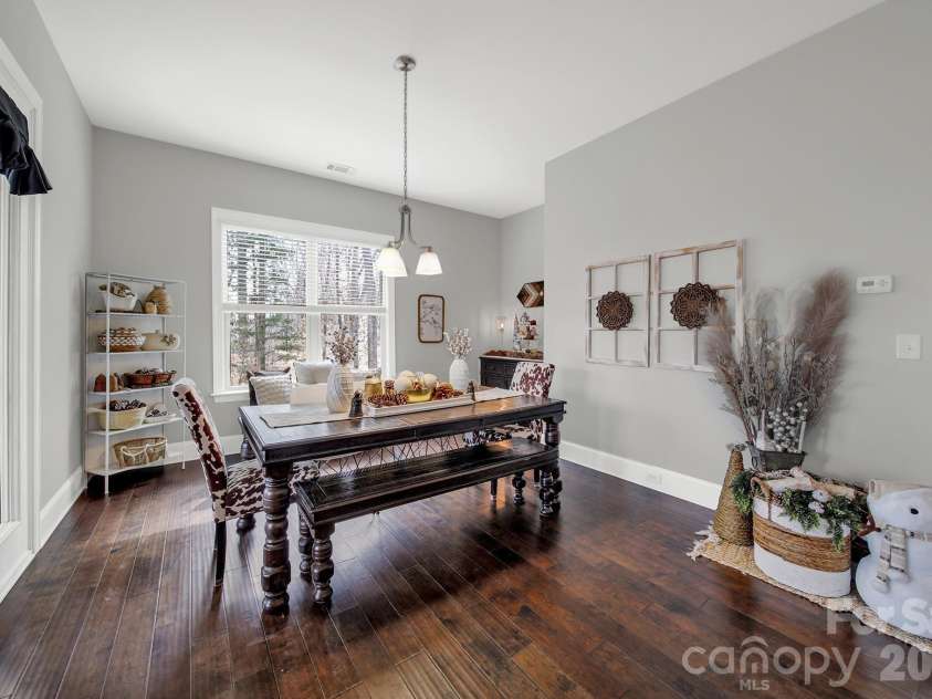 947 Eckerd Drive, Fort Mill, SC 29707.  MLS# CAR4348888, YatesRealty ID 2260. 
