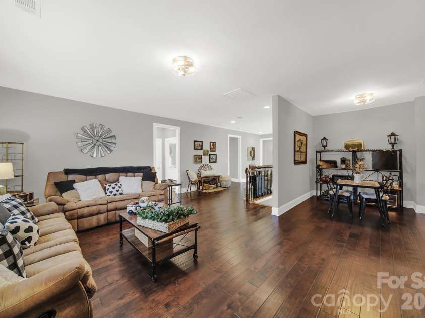 947 Eckerd Drive, Fort Mill, SC 29707.  MLS# CAR4348888, YatesRealty ID 2260. 
