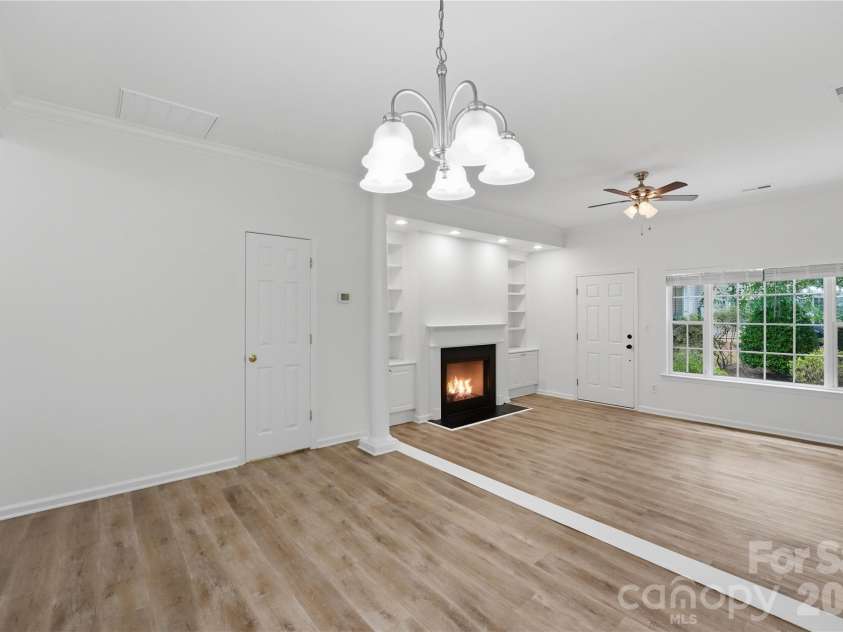 11544 Savannah Creek Drive, Charlotte, NC 28273.  MLS# CAR4376450, YatesRealty ID 22602. 