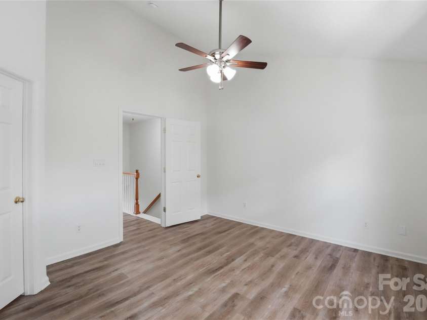 11544 Savannah Creek Drive, Charlotte, NC 28273.  MLS# CAR4376450, YatesRealty ID 22602. 