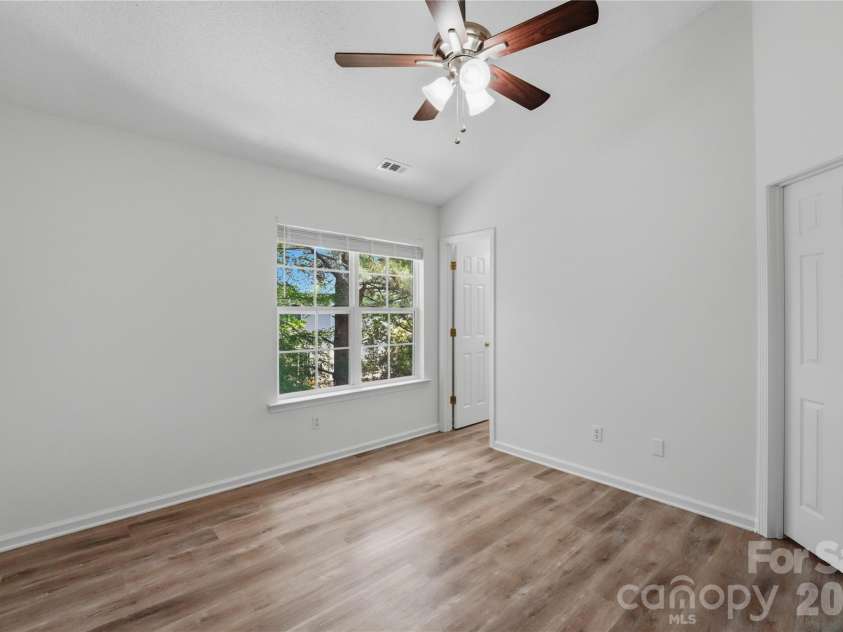 11544 Savannah Creek Drive, Charlotte, NC 28273.  MLS# CAR4376450, YatesRealty ID 22602. 